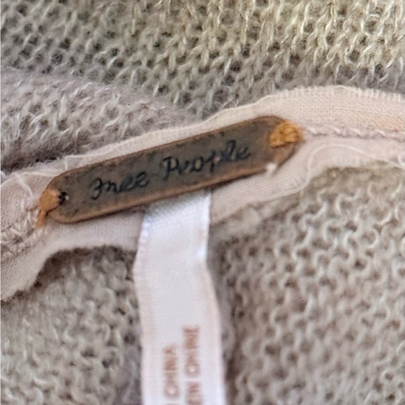 Free People Sadie Dolman Oversized Wool Blend Sweater Size Large - Picture 5 of 8